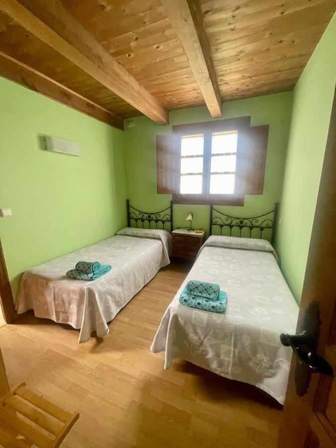 Hotel El Manzano Castrojeriz Esterno foto