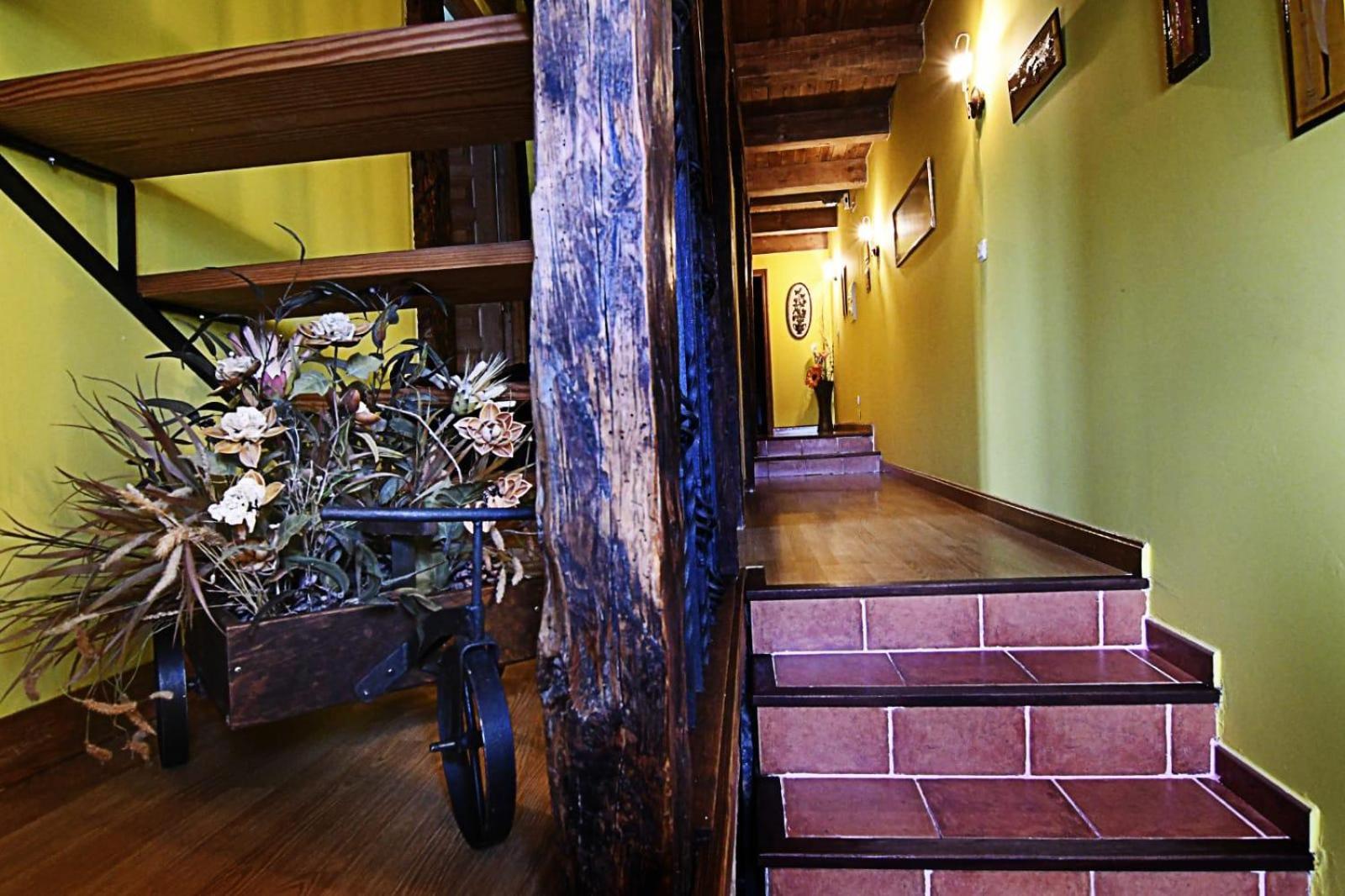 Hotel El Manzano Castrojeriz Esterno foto